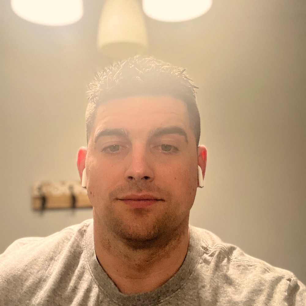 Meet your Posher, Christopher